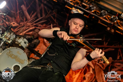 Korpiklaani-Airport-Obertraubling-24-01-25-01