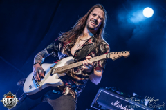 King-Zebra-Hirsch-Nuernberg-30-03-2026-02