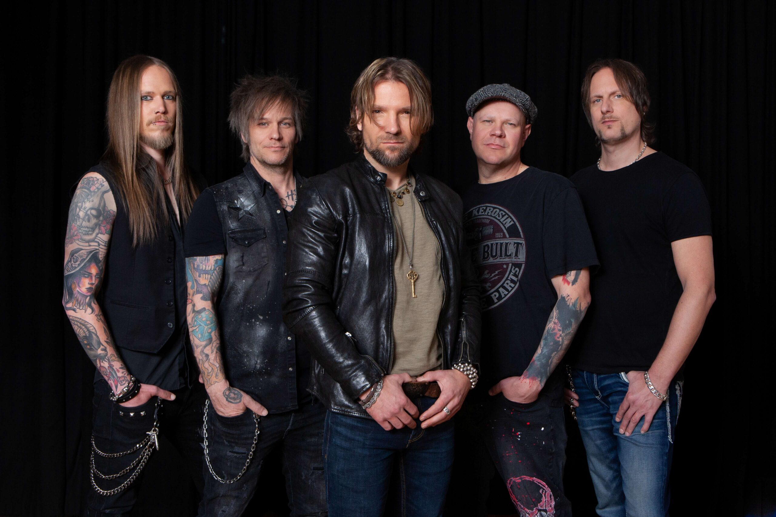 Event-News: The New Roses am 2. April 2027 im Airport Obertraubling
